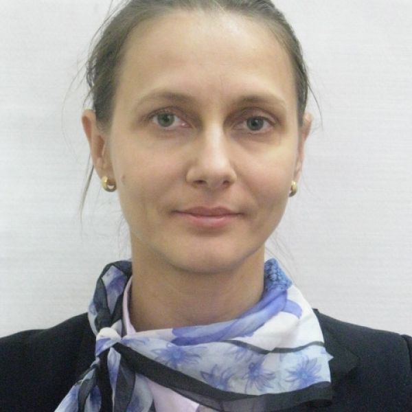 Попова Юлия Александровна