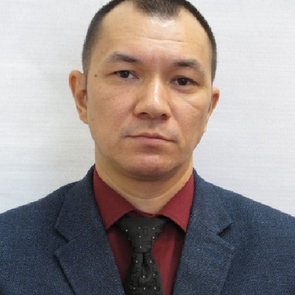 Чугумбаев Роман Рыспекович