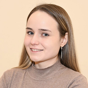 Наздрачева Майя Романовна