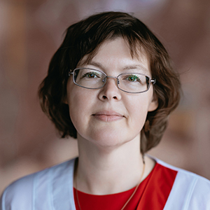 Тихонова Юлия Леонидовна