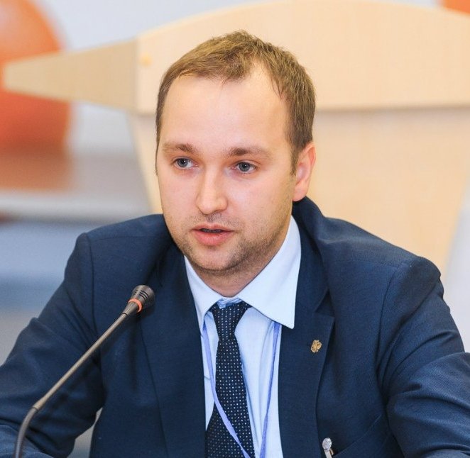 Никуленков Василий Валентинович