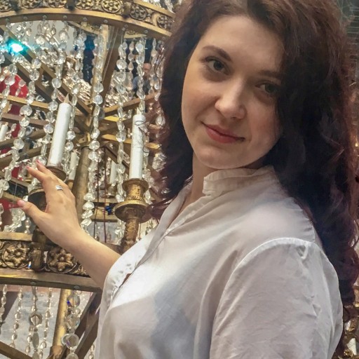 Попова Елена Олеговна