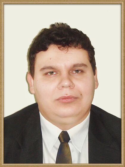 Леонов Виктор Витальевич