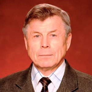 Зюзев Анатолий Михайлович