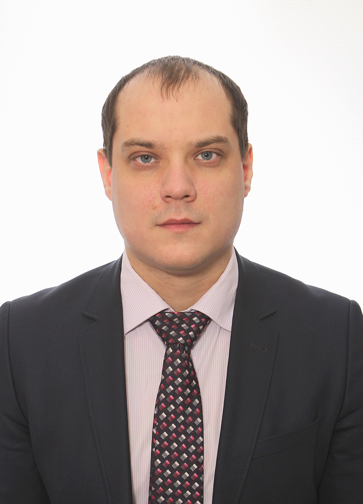 Непряхин Сергей Олегович