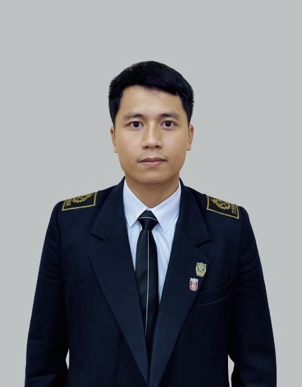 Нгуен Ван Тханг