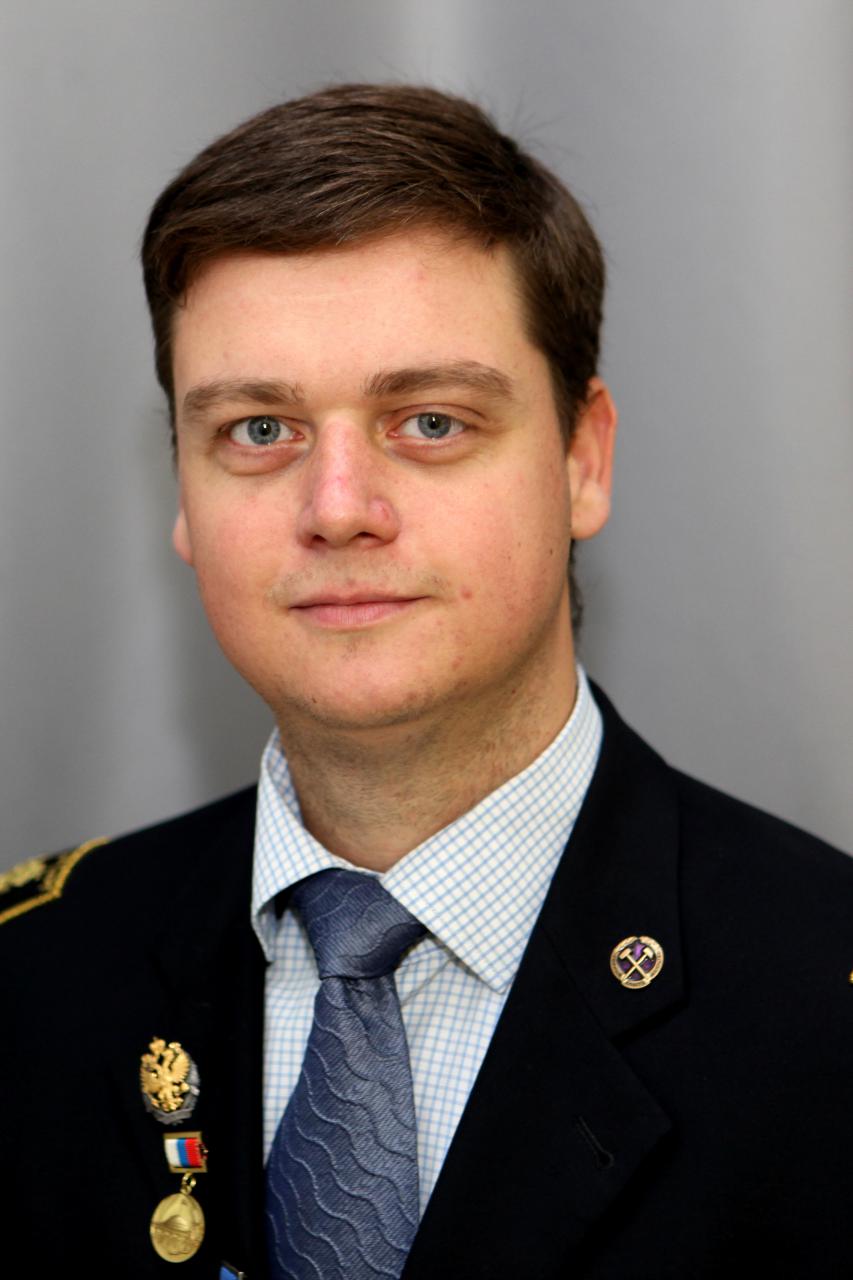 Смирнов Юрий Дмитриевич