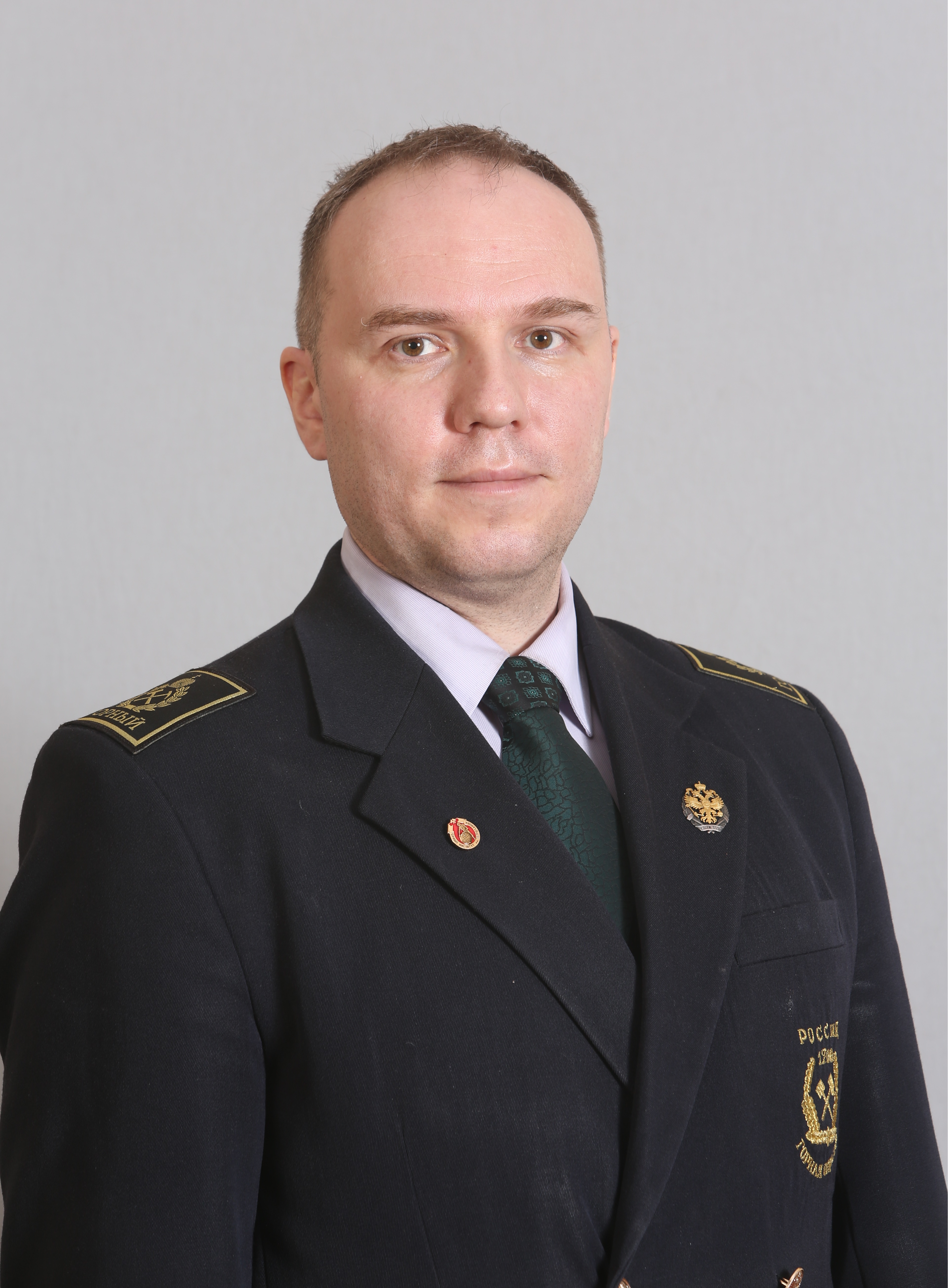 Устинов Денис Анатольевич