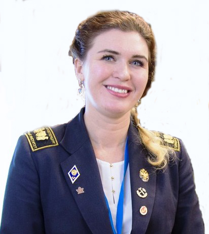 Устинова Яна Вадимовна