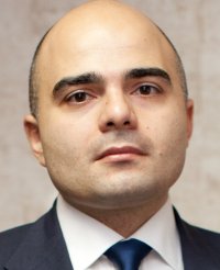 Карапетов Артем Георгиевич