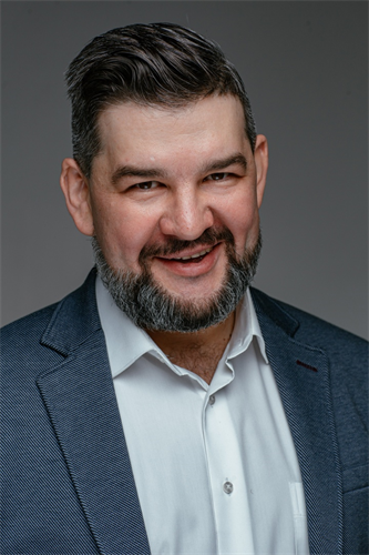 Рафиков Руслан Маратович