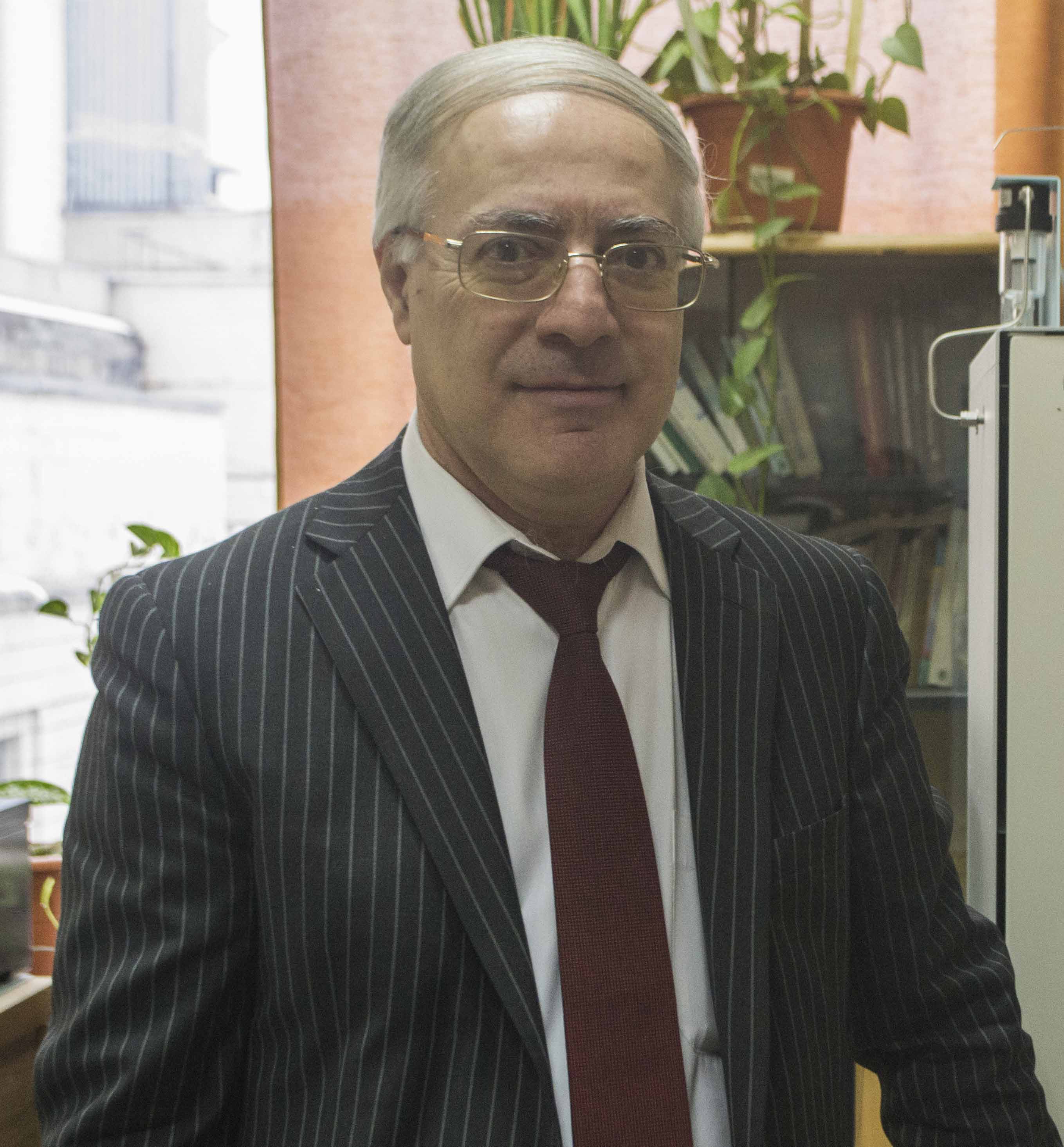 Газаров Роберт Арсенович