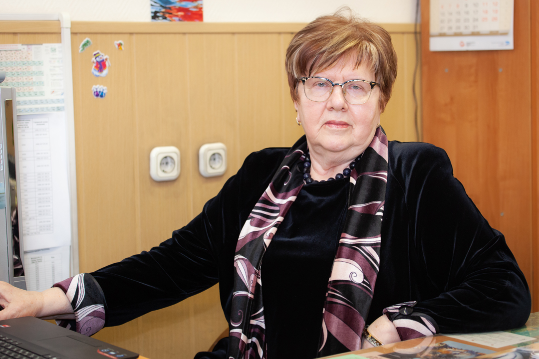 Толстых Лариса Ивановна