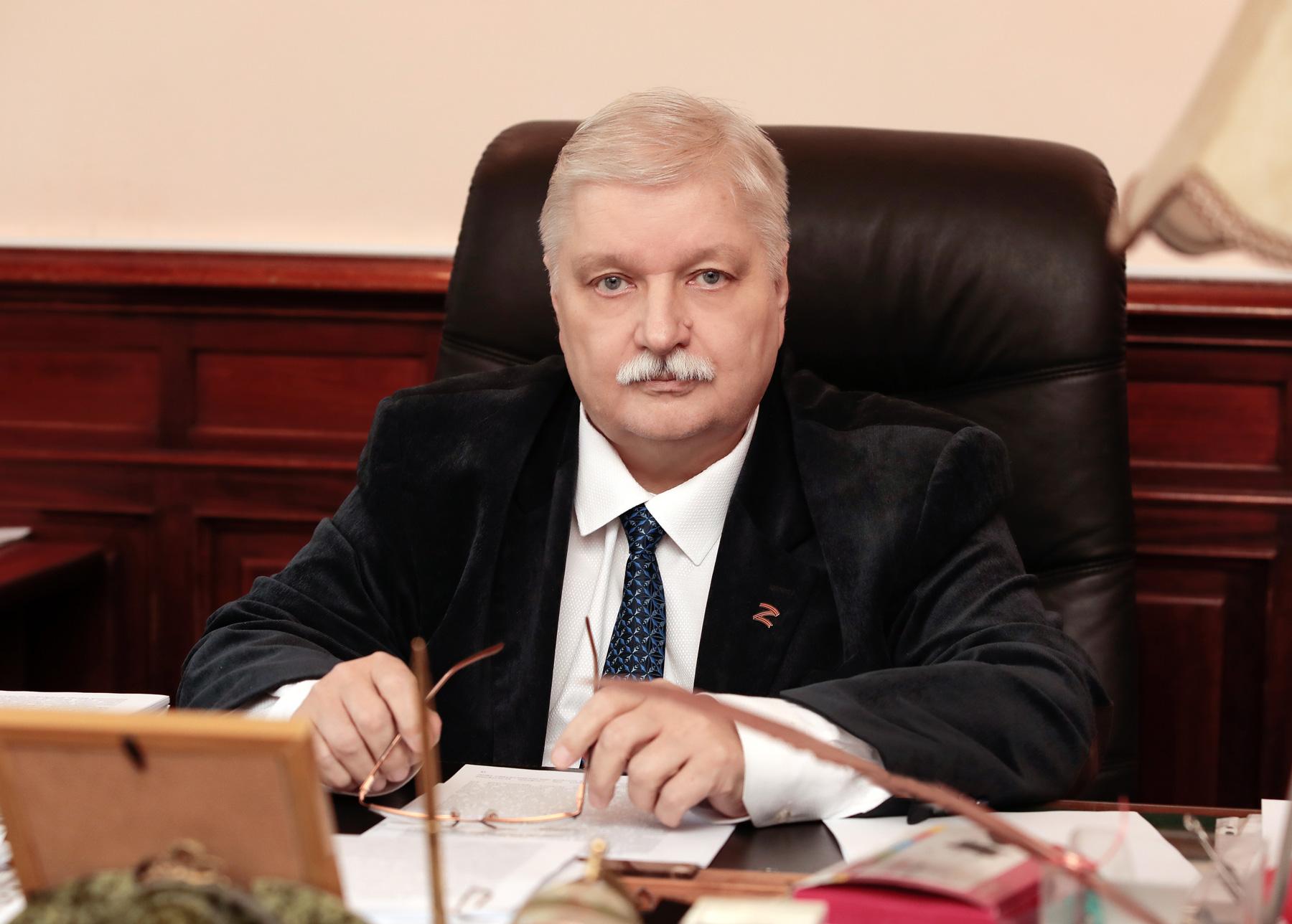 Петров Александр Николаевич