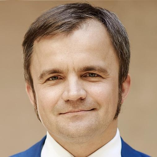 Нюняев Вадим Олегович
