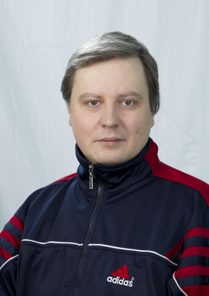 Устинов Игорь Евгеньевич