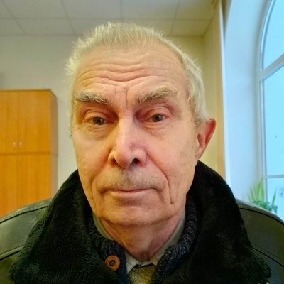 Попов Юрий Игоревич
