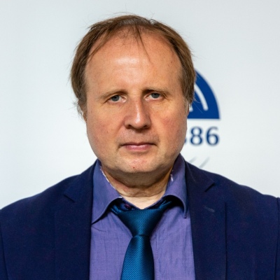 Титов Андрей Валерьевич