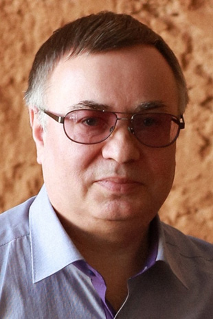 Толстиков Виктор Васильевич
