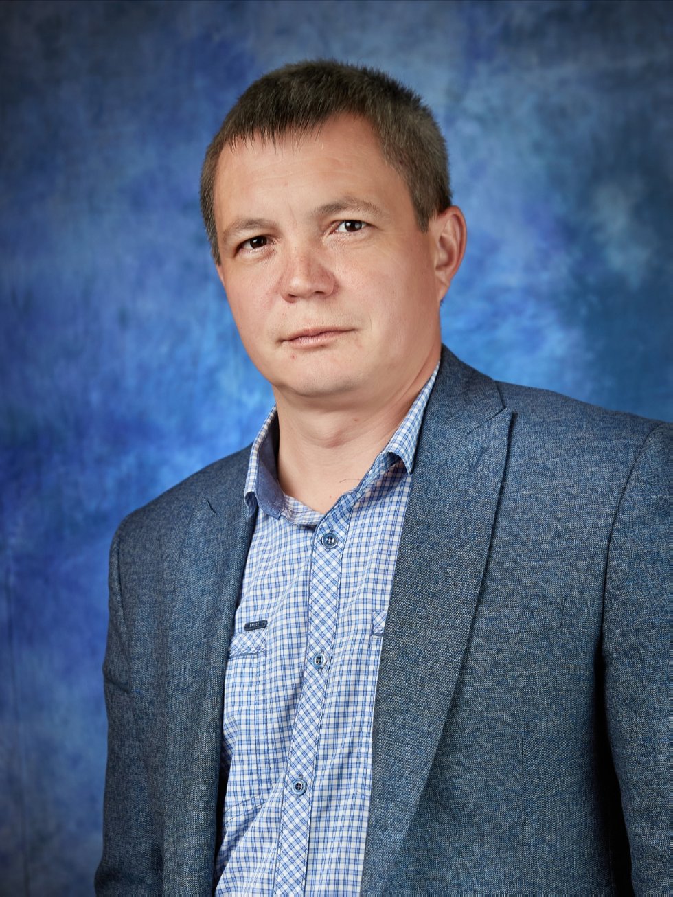 Салахов Нияз Вагизович