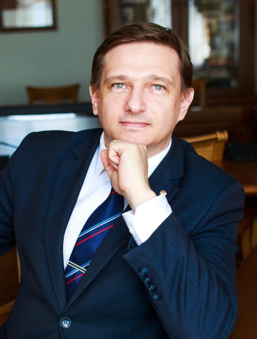 Михайлов Андрей Валерьевич