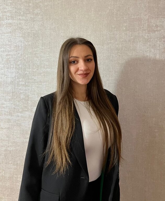 Изилова Анна Романовна