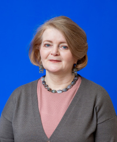 Толстова Елена Николаевна