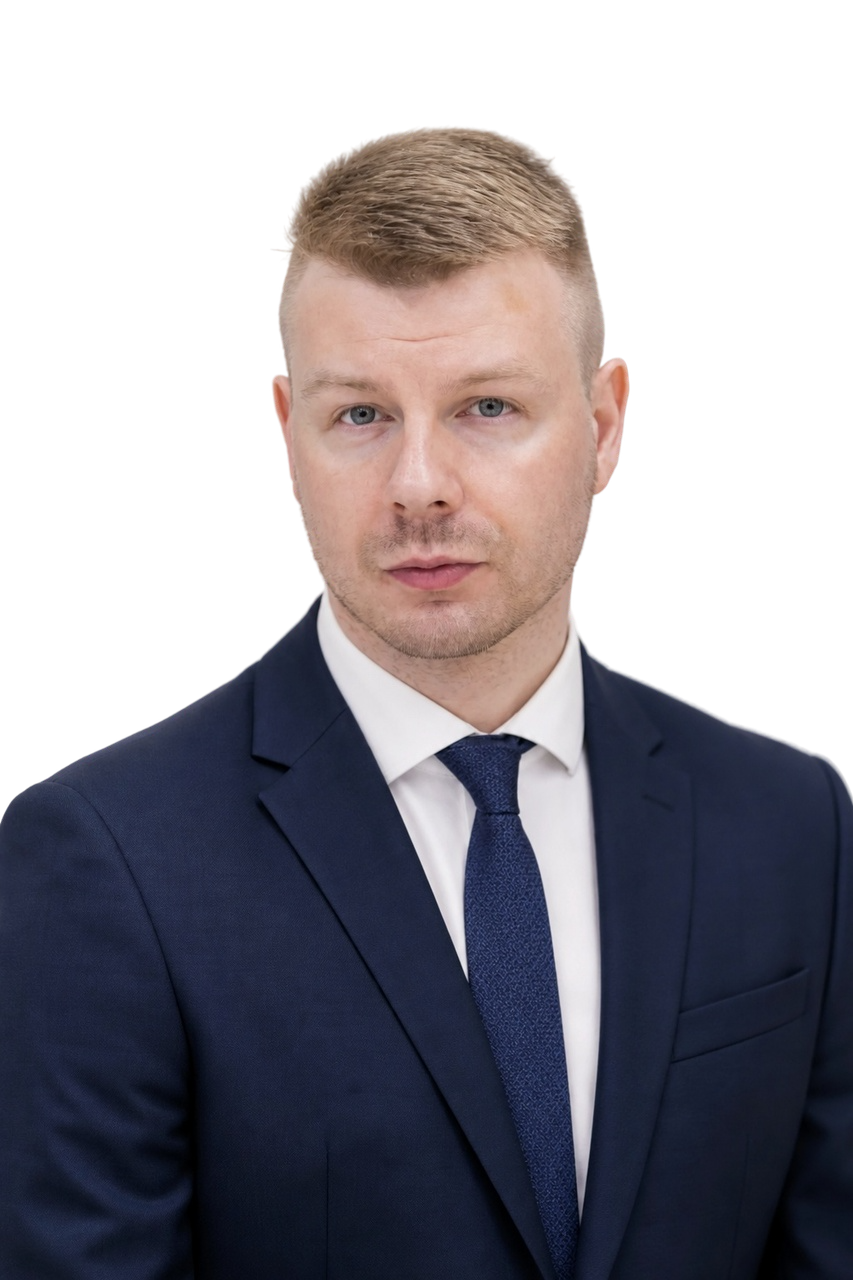 Бакнин Максим Дмитриевич