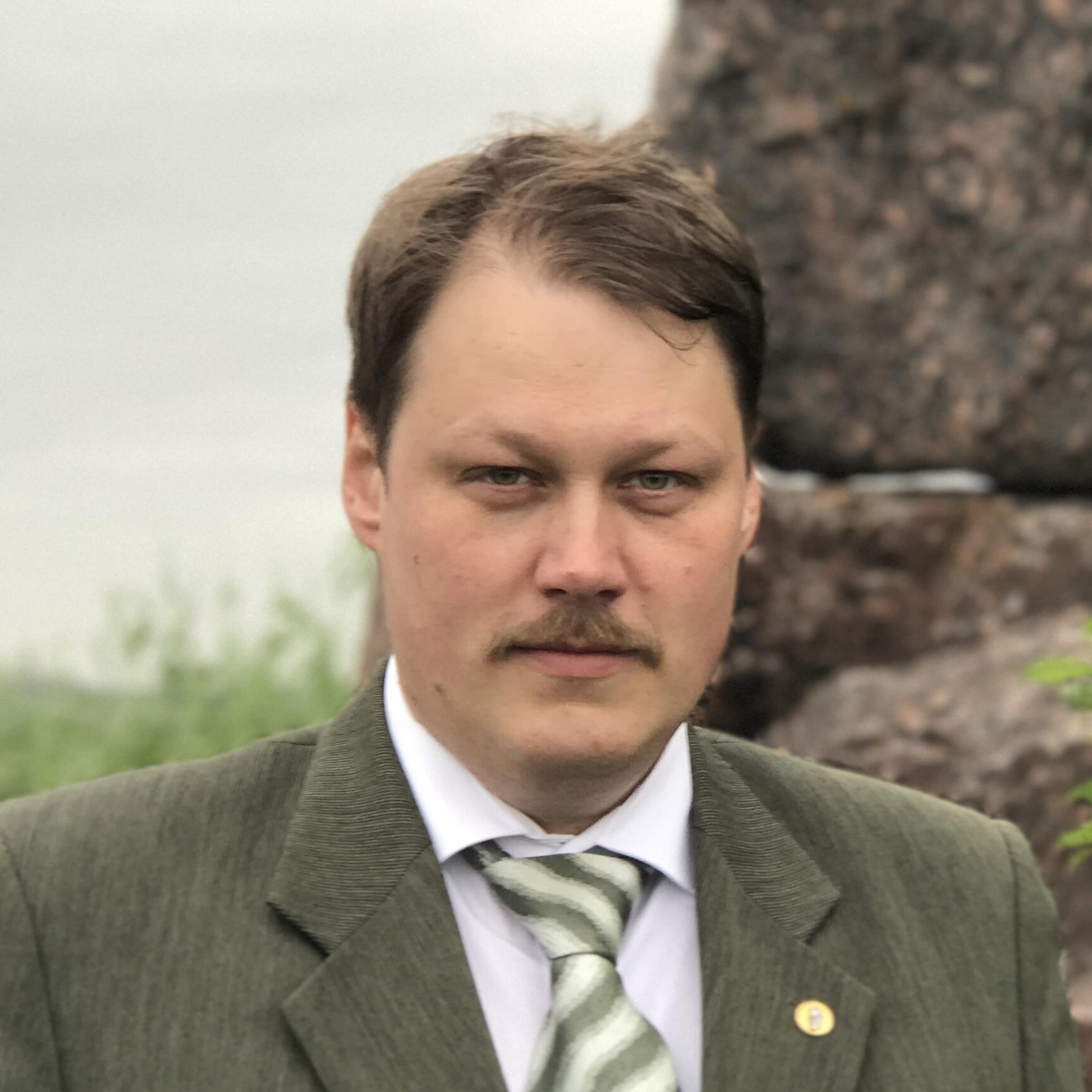 Лочан Сергей Александрович