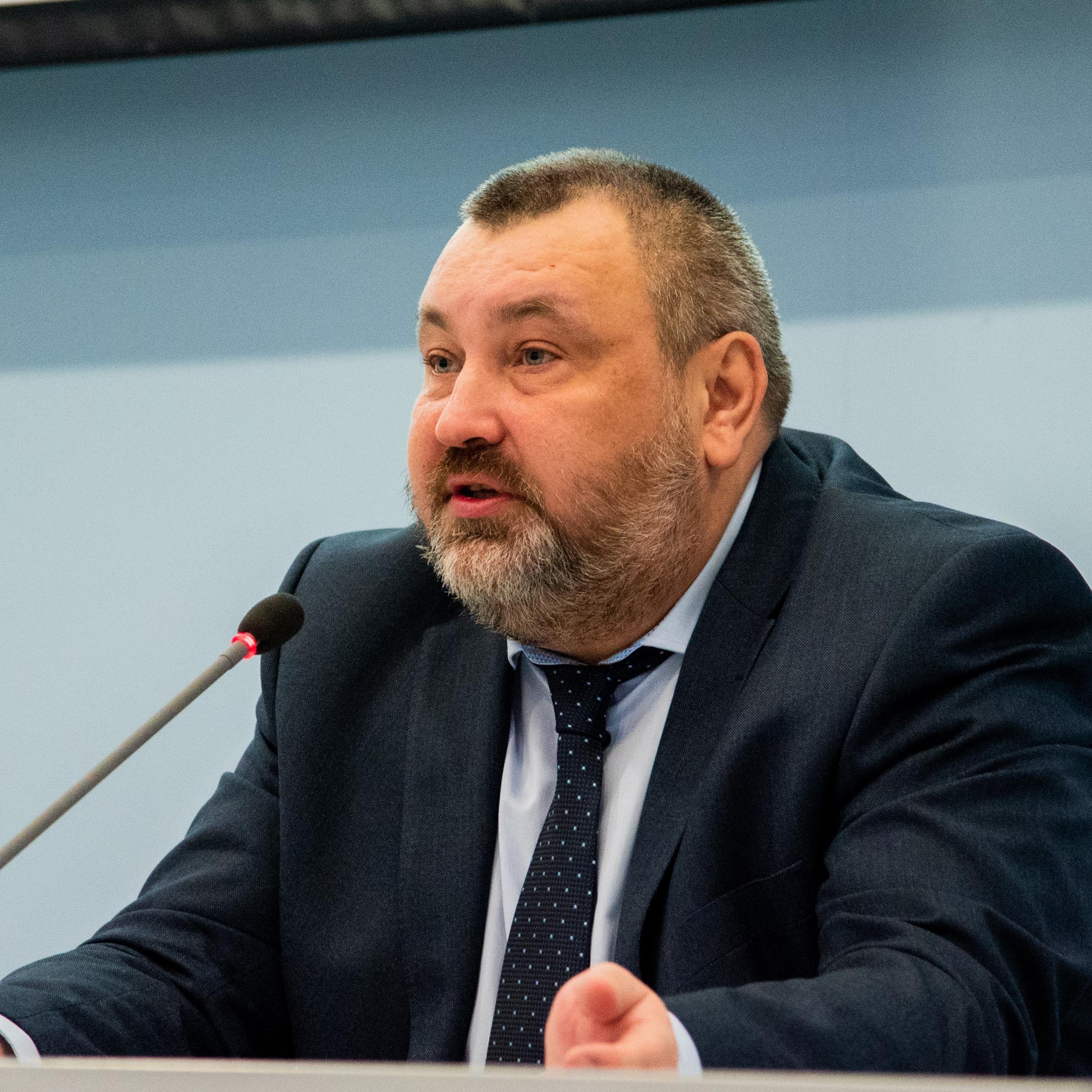 Попов Александр Анатольевич