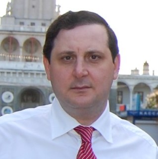 Абрамов Руслан Агарунович