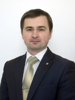 Аксенов Максим Олегович