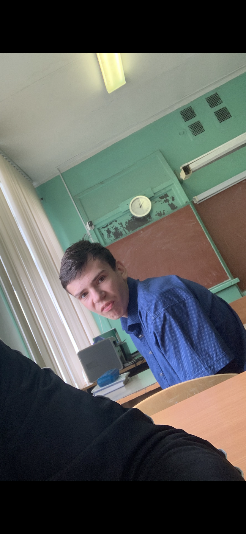 Захаров Назар Геевич