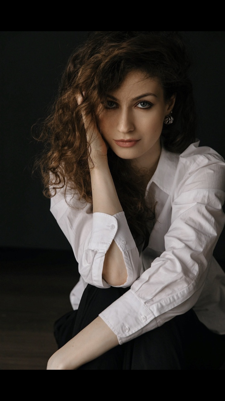 Лобзина Анна Романовна