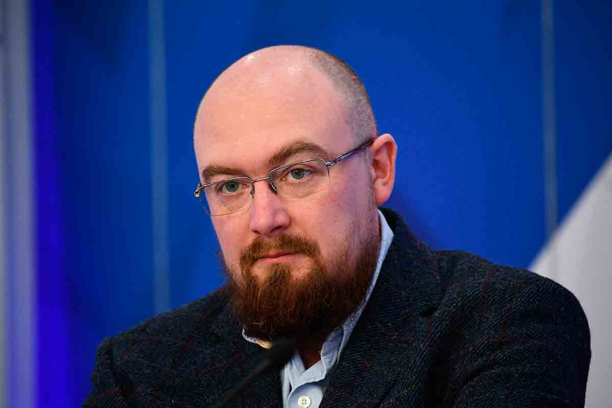 Денисов Денис Олегович
